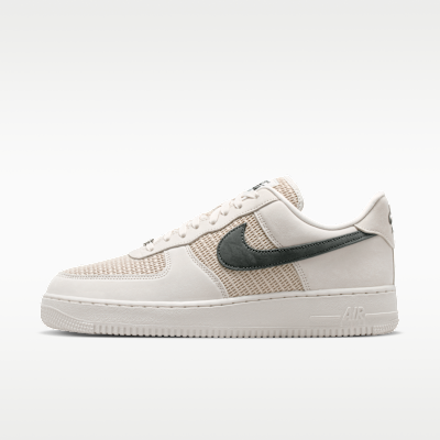 NIKE公式】Nike エア フォース 1 '07 LV8 メンズシューズ.オンライン